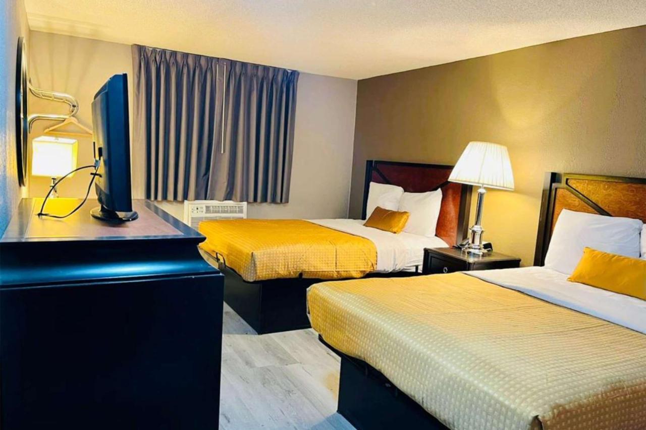 Super 8 By Wyndham Benton Harbor St Joseph Ξενοδοχείο Εξωτερικό φωτογραφία