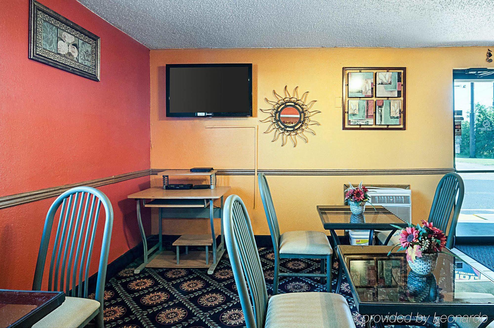 Super 8 By Wyndham Benton Harbor St Joseph Ξενοδοχείο Εξωτερικό φωτογραφία